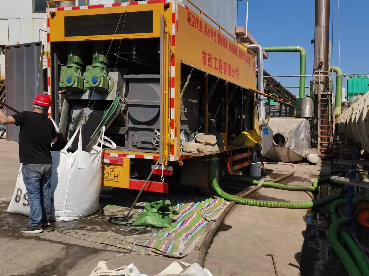 邳州淤泥压干处理